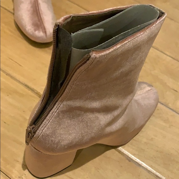 New Free People Cecile Velvet Ankle Boots Pink - Picture 8 of 16
